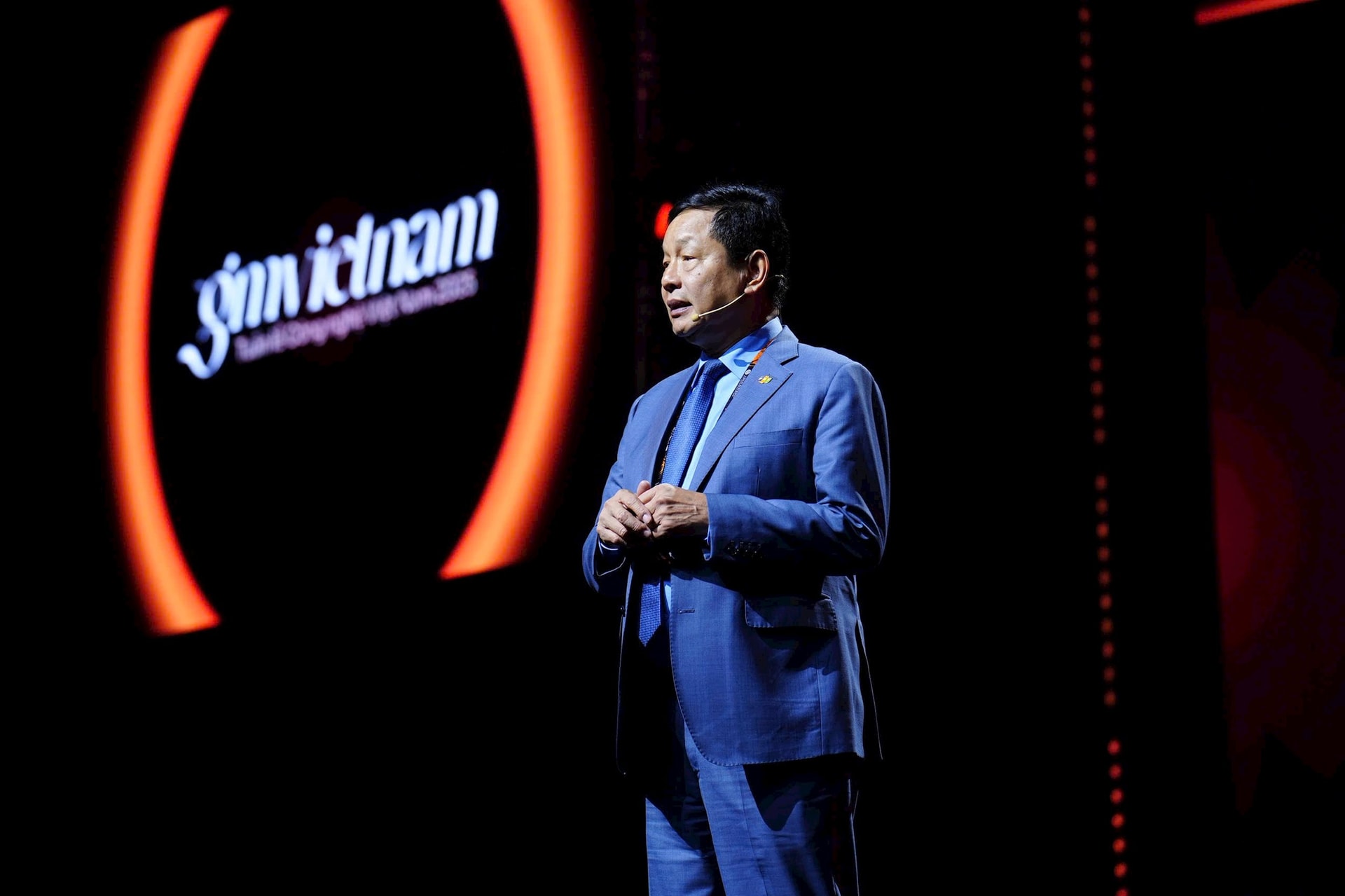 Chủ tịch FPT Trương Gia Bình: Việt Nam là cơ hội vàng cho blockchain, cho tài sản số - Ảnh 1