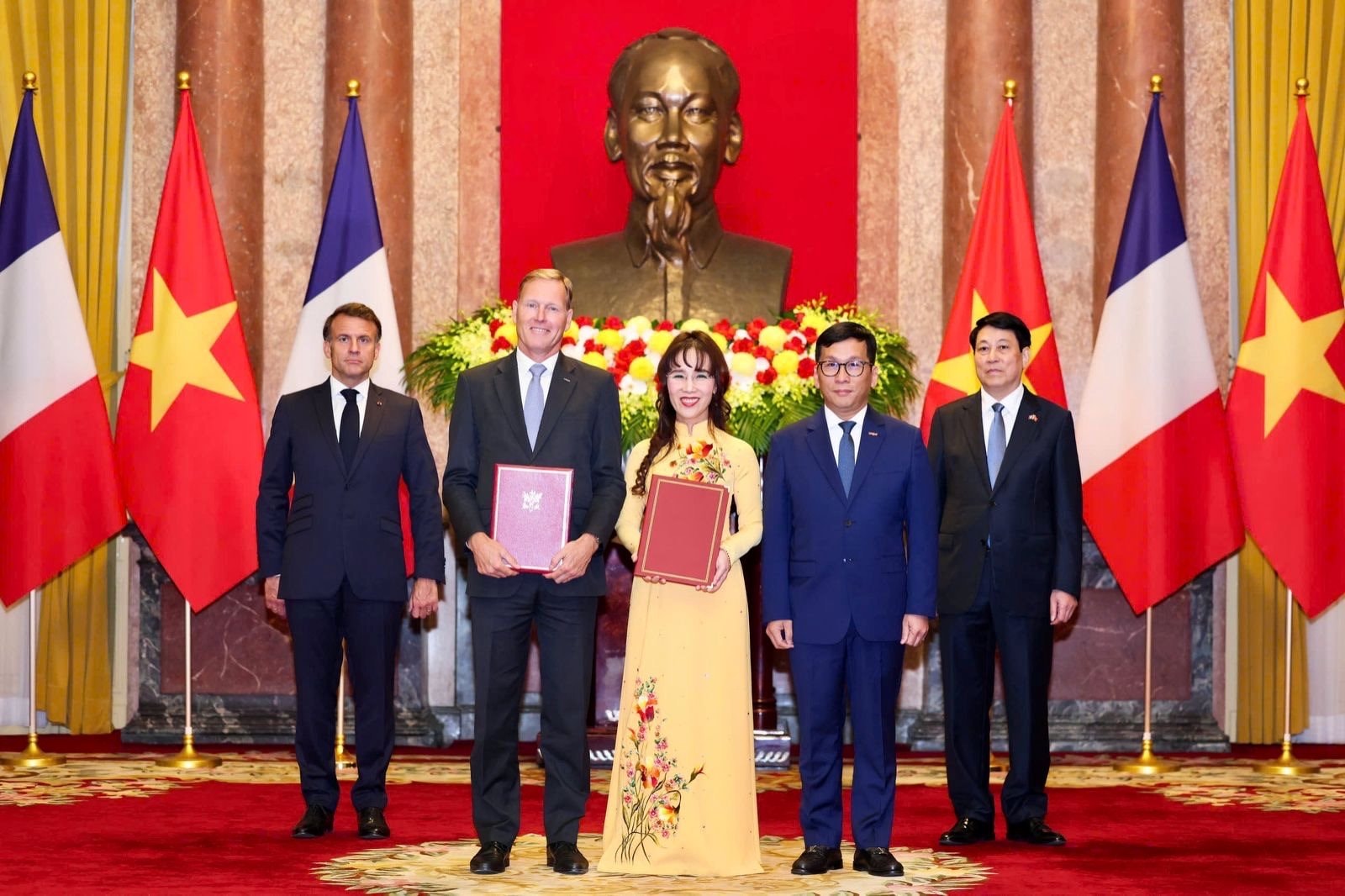 Vietjet bứt phá mạnh mẽ trong sáu tháng đầu năm 2025: Doanh thu, lợi nhuận tăng trưởng mạnh, khởi công dự án Long Thành - Ảnh 1