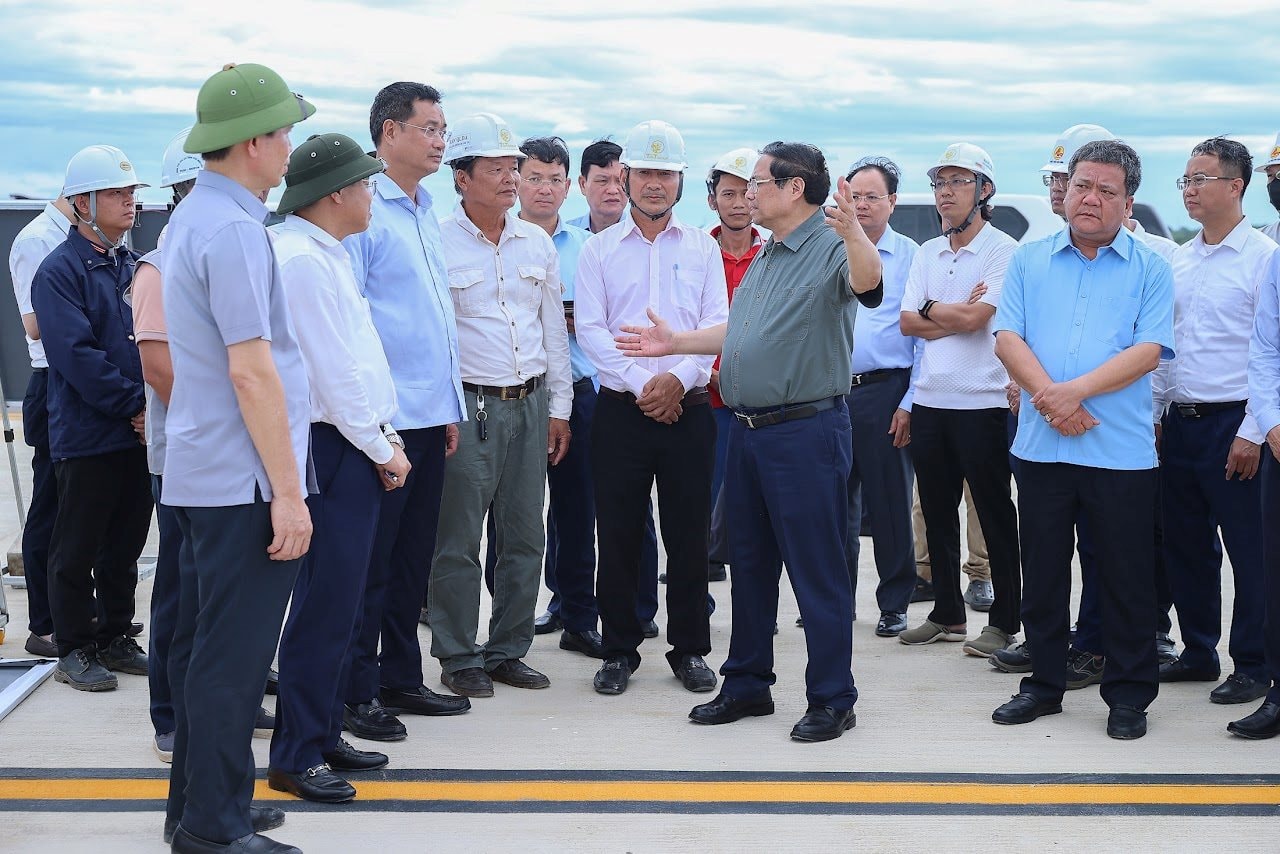 Thủ tướng giao nhiệm vụ cho bầu Hiển - Ảnh 1