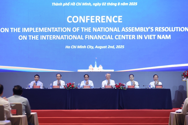 Thủ tướng: Trung tâm tài chính quốc tế là nơi pháp luật được "thiết kế cho tương lai" - Ảnh 2