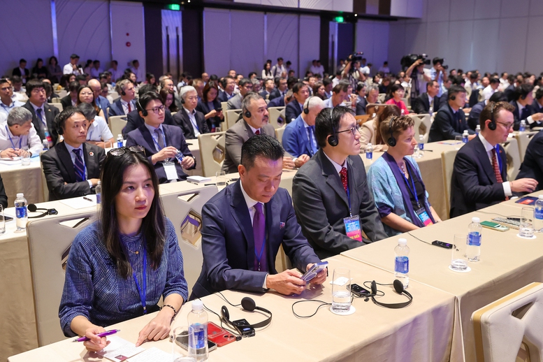 Thủ tướng: Trung tâm tài chính quốc tế là nơi pháp luật được "thiết kế cho tương lai" - Ảnh 10