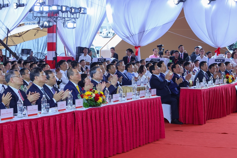 Thủ tướng Phạm Minh Chính: Không khí đặc biệt, khí thế đặc biệt, nỗ lực đặc biệt, sẽ tạo thành quả đặc biệt - Ảnh 4