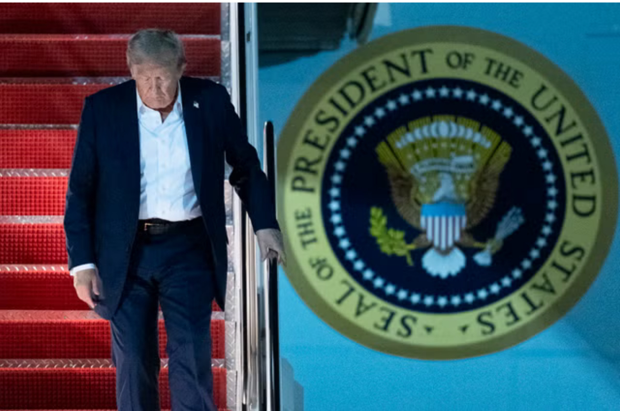 Ông Donald Trump thêm sức ép lên ông Putin, 10 nước châu Âu đưa quân đến Ukraine? - Ảnh 1