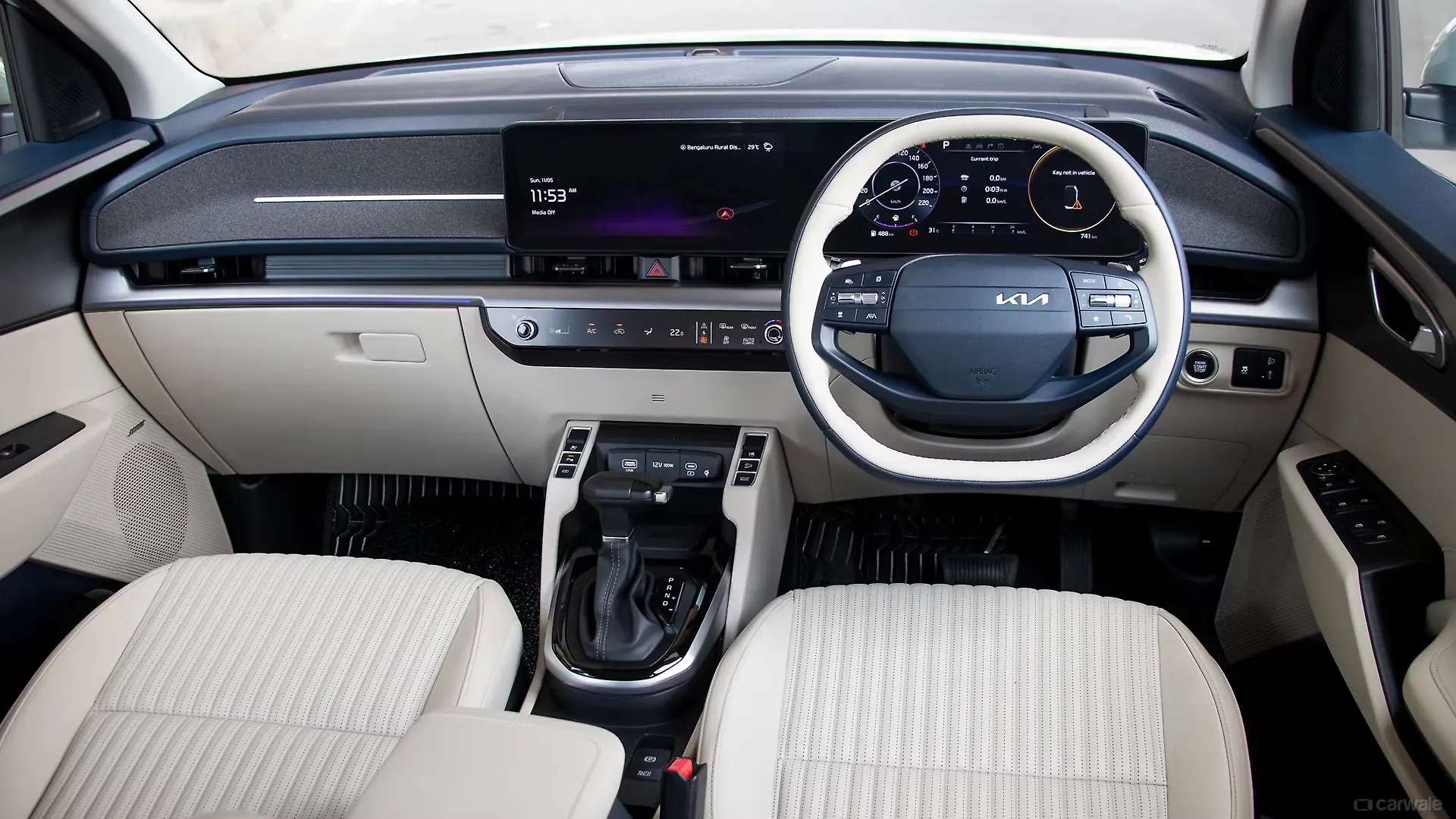 Đây là dấu hiệu cho thấy Kia Carens ở Việt Nam sắp có bản mới: Từ 9 xuống 4 bản, giảm giá hàng chục triệu đồng - Ảnh 4