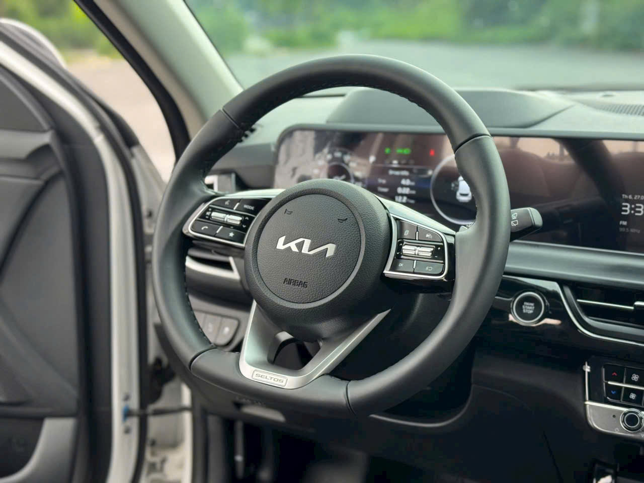 Kia Seltos "dọn kho" giảm giá tới 95 triệu đồng, giá bản giữa nay tiệm cận 'đàn em' Sonet - Ảnh 6