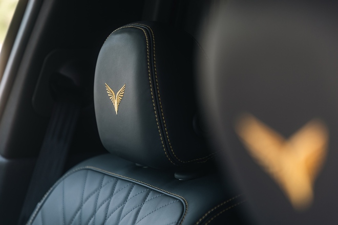 VinFast Lạc Hồng 900 LX bản chống đạn nặng hơn 5 tấn, chịu được 440 phát đạn - xịt lốp vẫn di chuyển 80-100 km - Ảnh 7