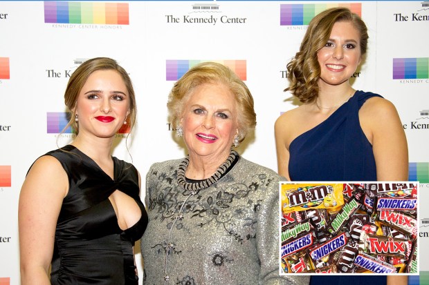 5 tỷ phú bí ẩn nhất thế giới - Ảnh 1