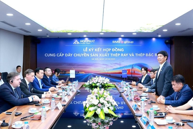 Tin mới nhất về dự án sản xuất ray đường sắt 10.000 tỷ của tỷ phú Trần Đình Long - Ảnh 1