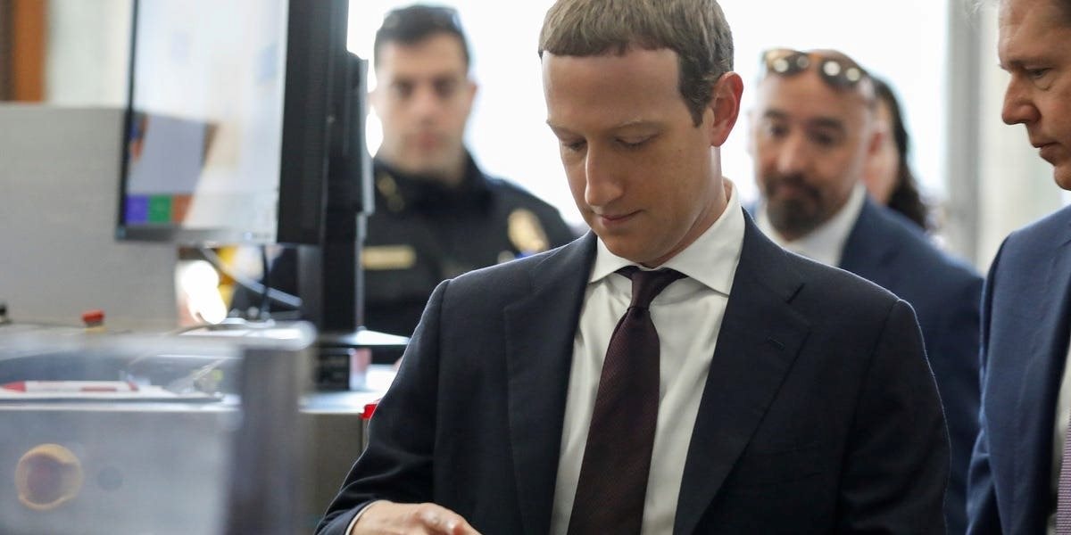 Tài sản thua xa Elon Musk nhưng chi phí bảo vệ tỷ phú này gấp hơn 50 lần ông chủ Tesla, cao hơn cả 6 CEO công nghệ đình đám cộng lại - Ảnh 2