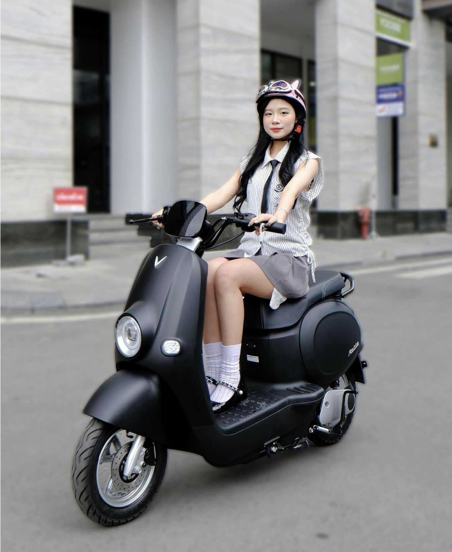 Top 4 mẫu xe máy điện không cần bằng lái, phù hợp học sinh, giá từ 12 triệu đồng - Ảnh 1