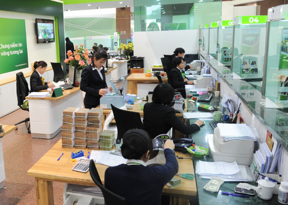 Lý do nhiều ngân hàng lãi đậm - Ảnh 1