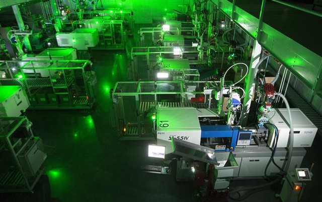 Cận cảnh "nhà máy không đèn, hiếm bóng người" tại Mỹ và Trung Quốc: Nhiều người giật mình sau khi xem ảnh - Ảnh 4