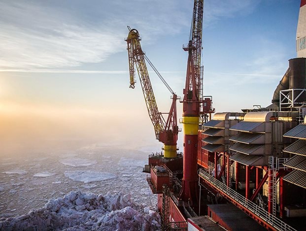 Quốc gia chủ chốt BRICS rót 1 tỷ USD vào nước có trữ lượng dầu lớn nhất thế giới, khai thác 60.000 thùng/ngày trong 20 năm, cạnh tranh trực tiếp với 'ông lớn' dầu mỏ Mỹ - Ảnh 1