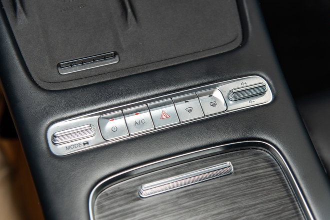 Chi tiết Omoda C7 tại Việt Nam: Đấu trực tiếp CR-V hybrid, giá dự kiến từ 839 triệu đồng - Ảnh 11