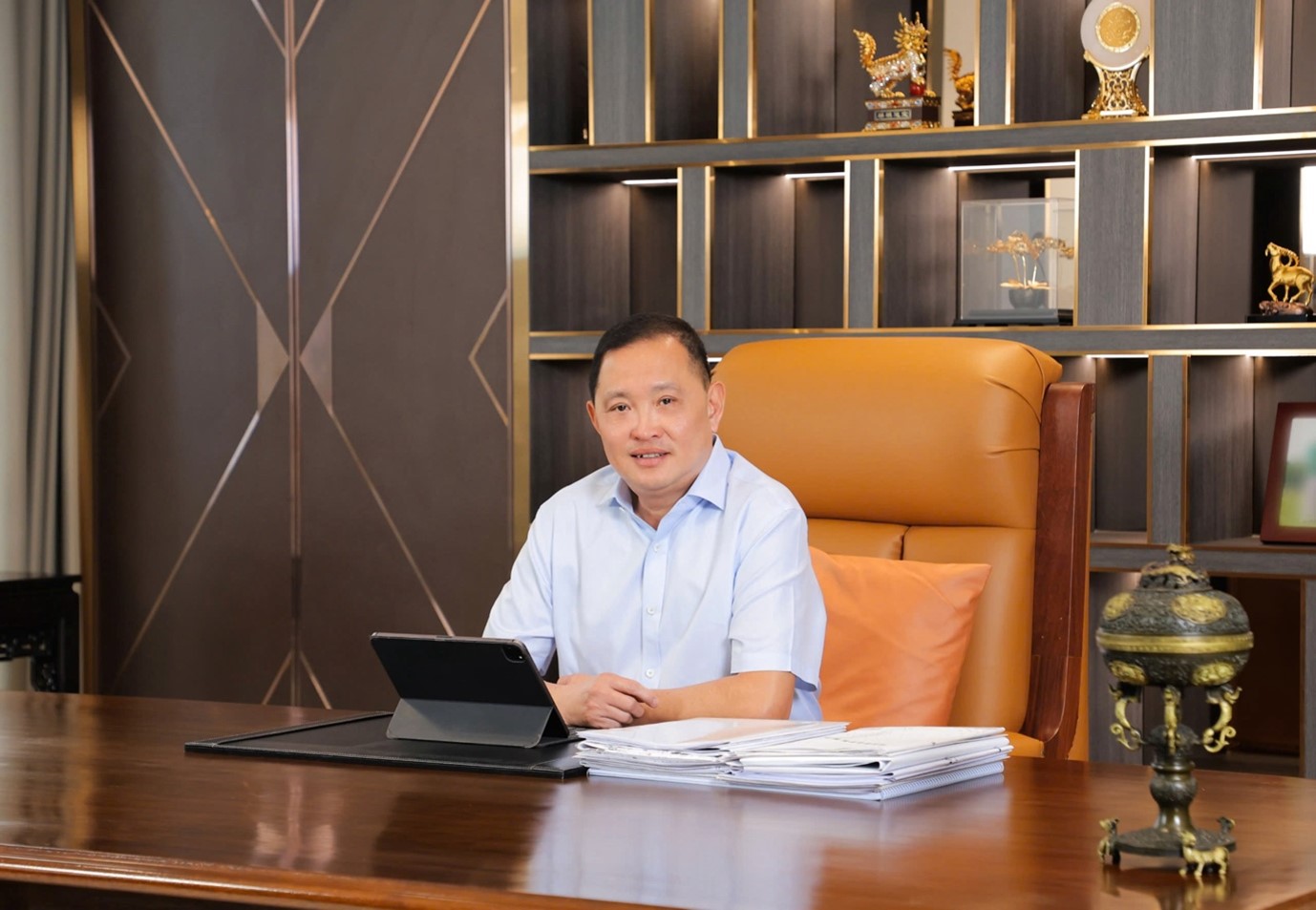 Cổ đông lo lắng khi chủ tịch Phát Đạt đăng ký bán đến 88 triệu cổ phiếu - Ảnh 1