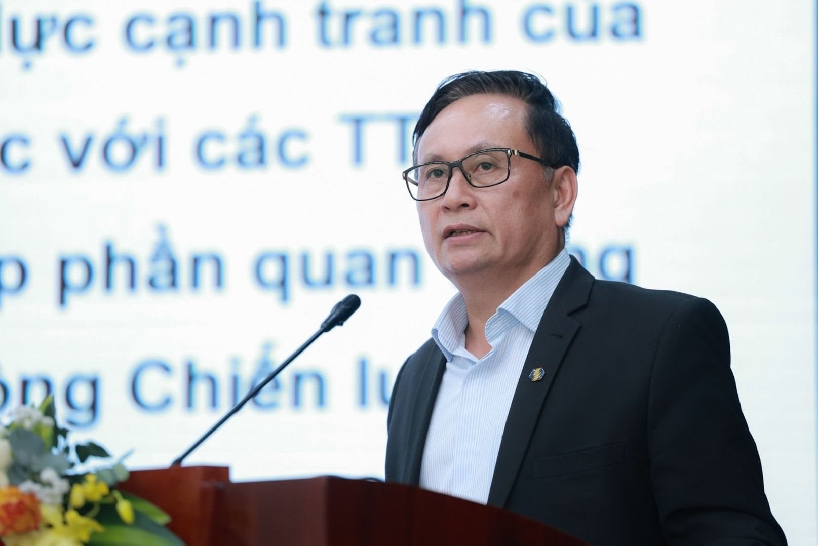 Chủ tịch VSDC nói về lộ trình triển khai T+0, bán chứng khoán chờ về và giao dịch xuyên trưa - Ảnh 1