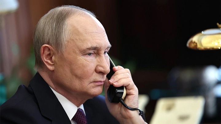 5 cuộc gọi bí ẩn của ông Putin, châu Âu lo sợ: Hé lộ diễn biến hiếm thấy trước động thái lịch sử - Ảnh 1