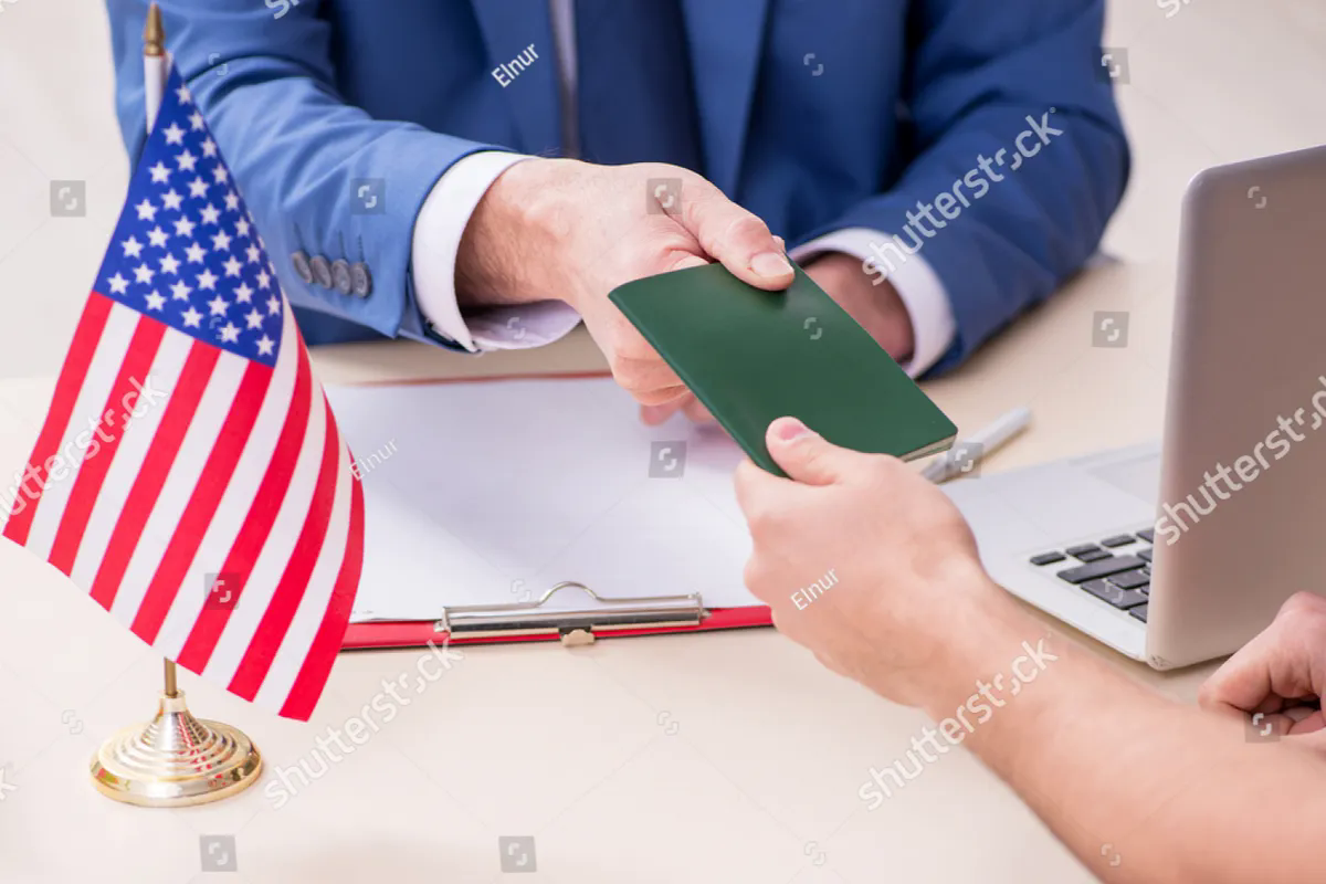 Mỹ thí điểm thu đặt cọc tối đa 15.000 USD cho visa du lịch - Ảnh 2