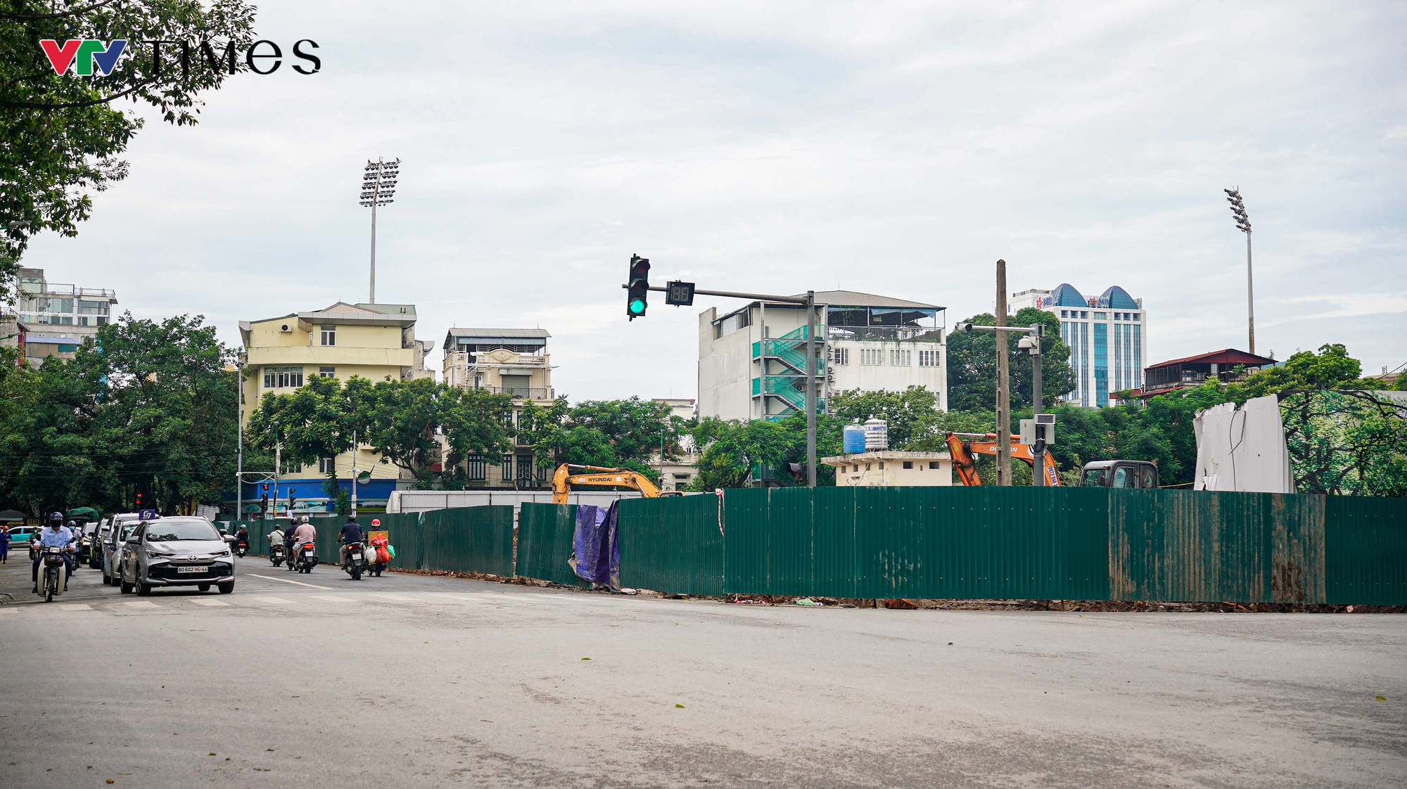 Tăng tốc thi công đường Hùng Vương trước thềm Đại lễ 2/9 - Ảnh 4