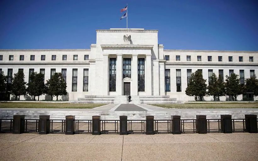 Fed nhiều khả năng giữ nguyên lãi suất, bất chấp áp lực từ Tổng thống Trump - Ảnh 1