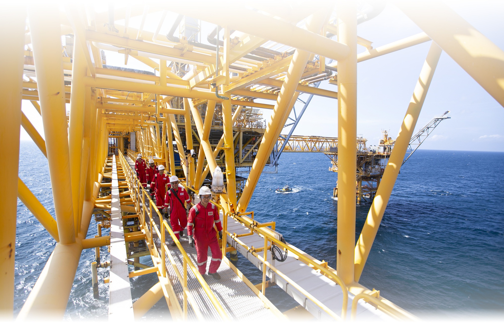 “Thủ phủ miền Tây” của Việt Nam sẽ có mô hình thu hút hàng chục tỷ USD, DN đóng góp 9% GDP cả nước đề xuất gì? - Ảnh 3