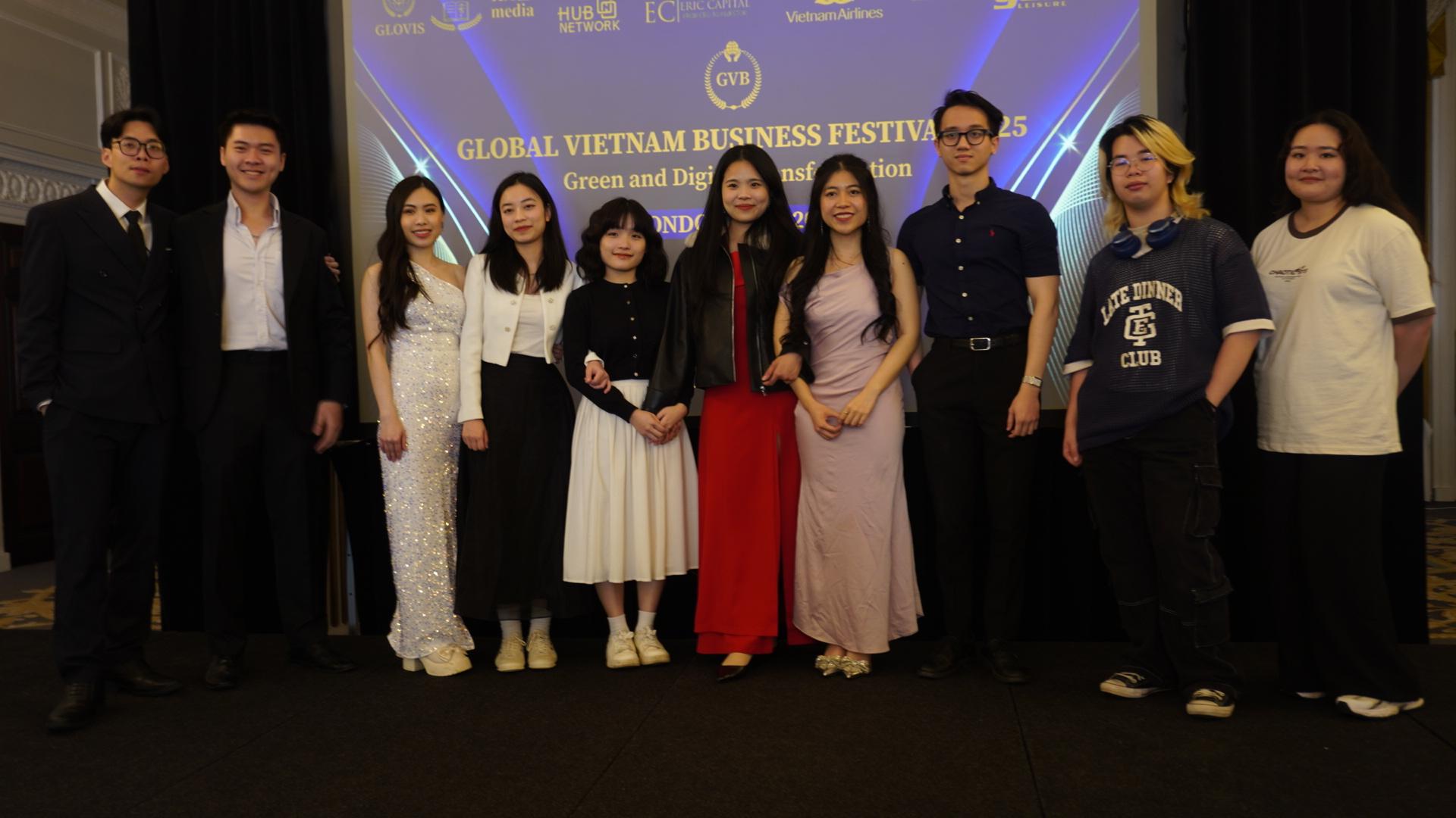 Người trẻ tổ chức sự kiện hỗ trợ startup Việt trẻ tại UK - Ảnh 1