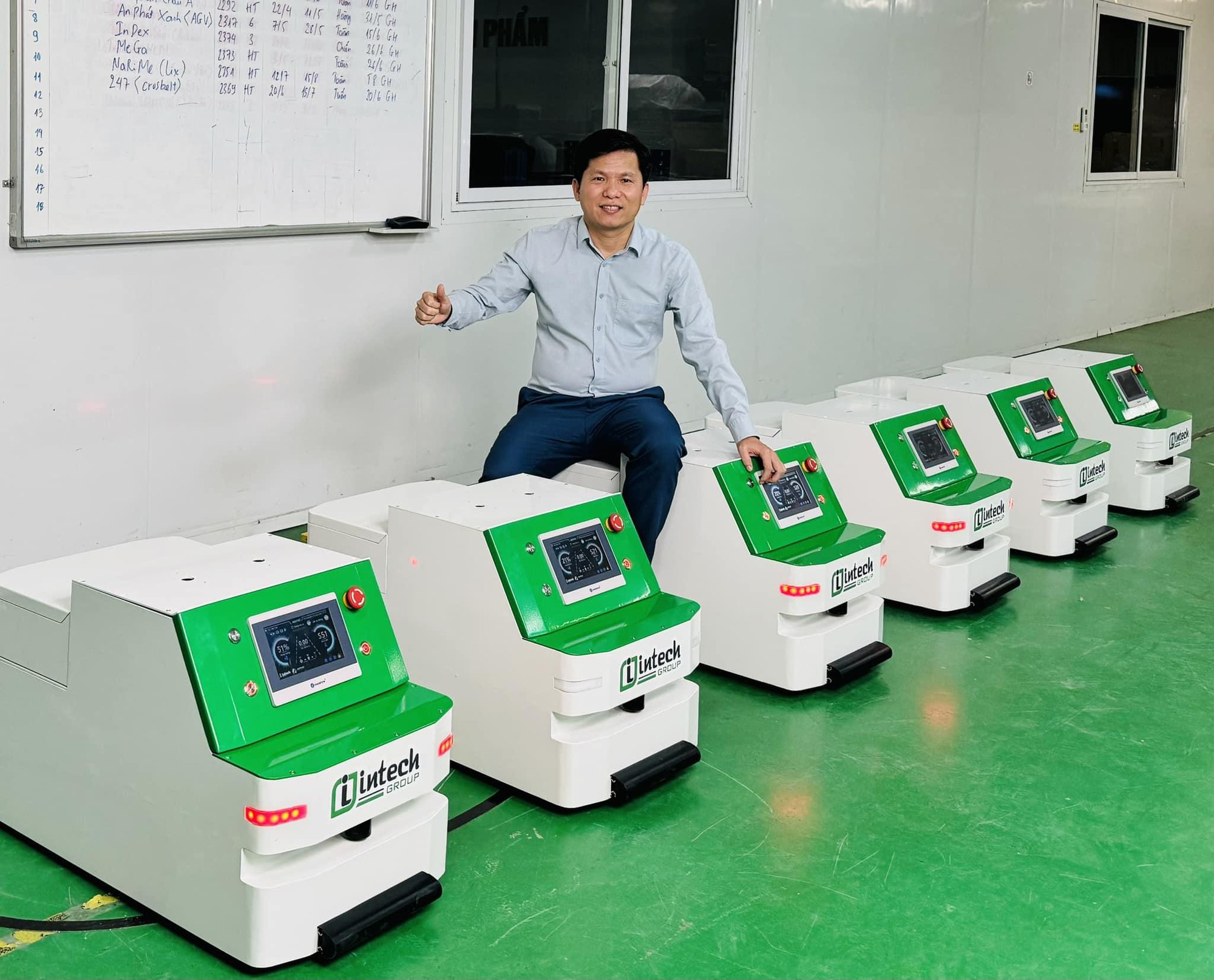 Khát vọng phổ cập robot: Hành trình của doanh nhân Hoàng Hữu Thắng - Ảnh 1