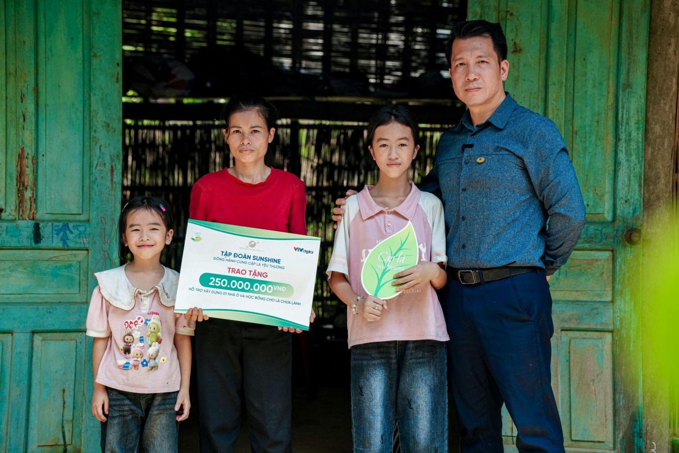 Sunshine Group trao tặng 8 tỷ đồng thiện nguyện sau 16 phiên livestream NobleGo - Ảnh 1