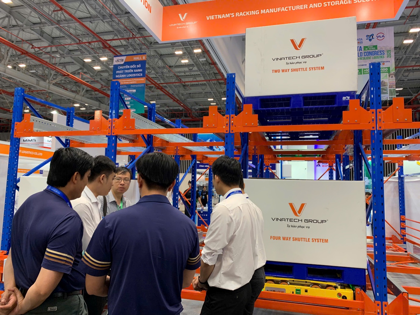 Số hóa kho hàng: Kệ tự động Vinatech Group gây ấn tượng mạnh tại VILOG 2025 - Ảnh 2