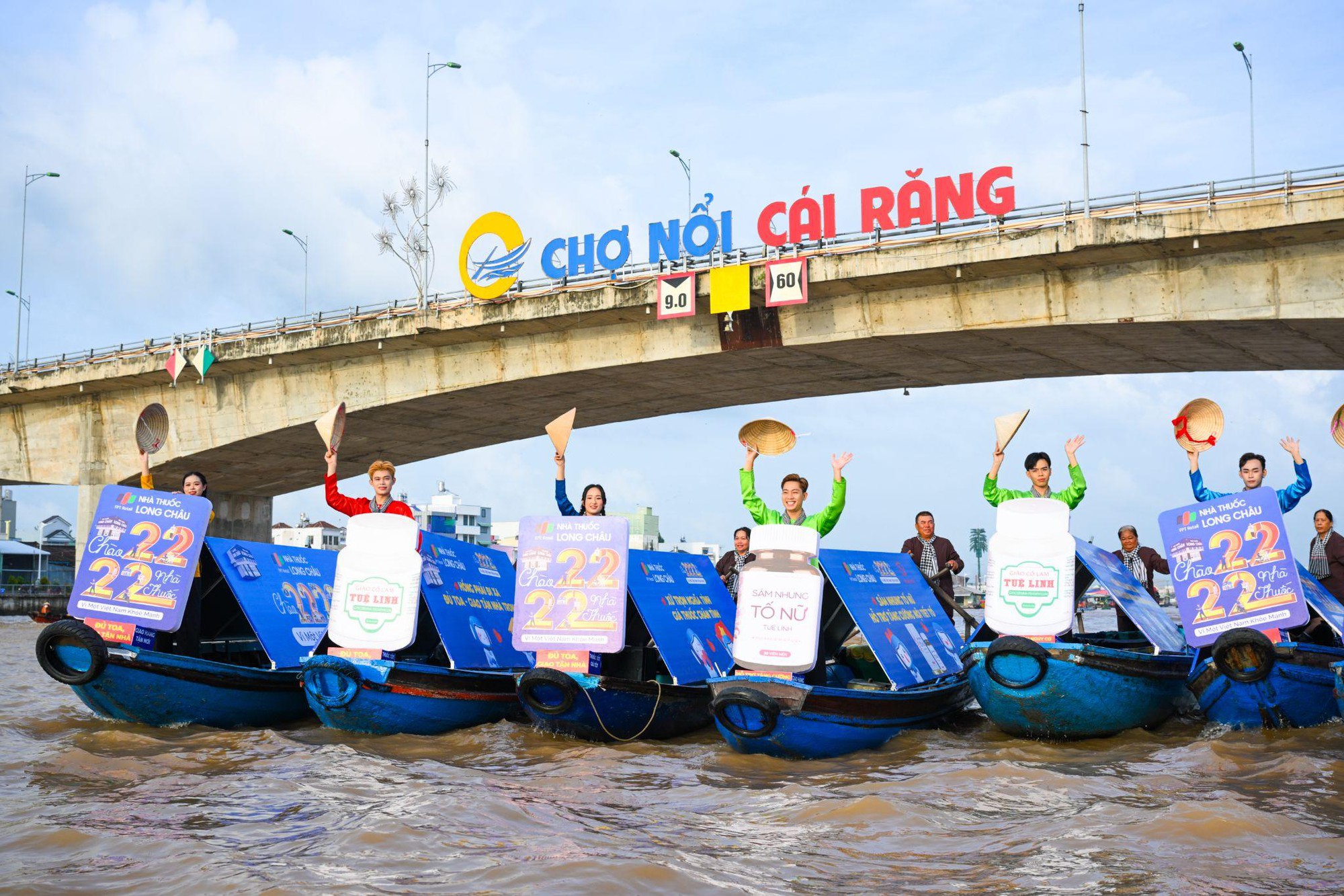 2.222 nhà thuốc Long Châu - Một sứ mệnh “Vì một Việt Nam khỏe mạnh hơn" - Ảnh 3