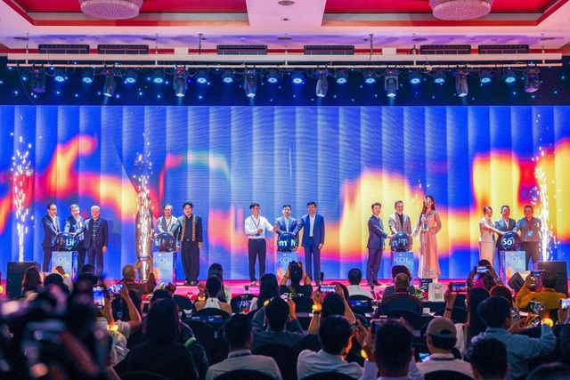 SHB cùng đất nước kiến tạo “Niềm tin số” - Ảnh 2