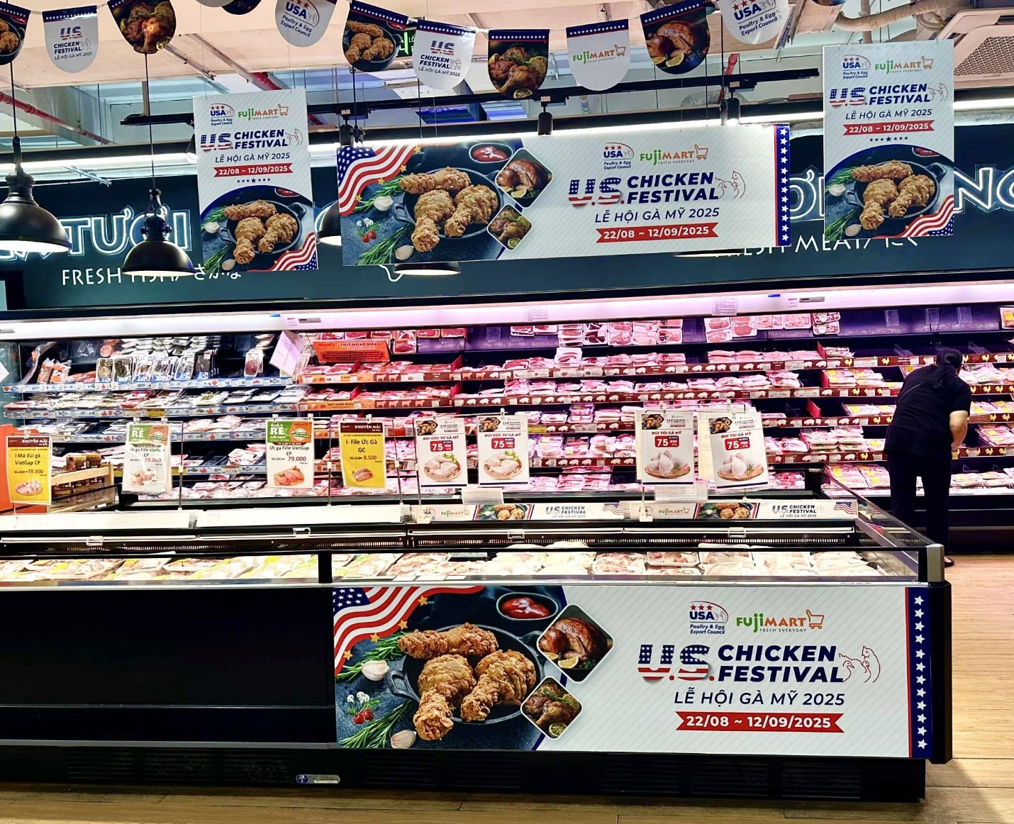FujiMart chiêu đãi Lễ hội Gà Mỹ với khuyến mại lớn - Ảnh 2