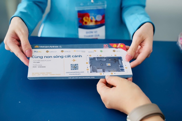 Dấu ấn Vietnam Airlines tại Triển lãm Thành tựu đất nước - Ảnh 2