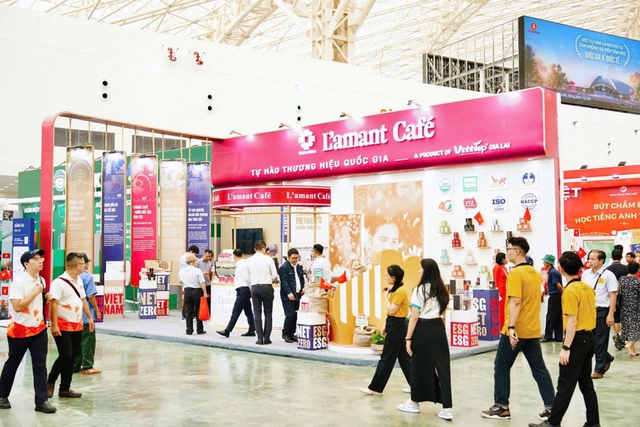 Doanh nghiệp xuất khẩu cà phê cán mốc 1 tỷ USD, dấu ấn 80 năm thành tựu quốc gia - Ảnh 2