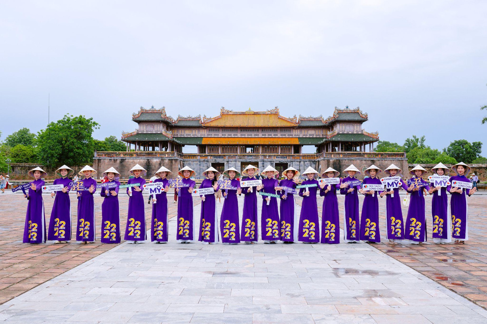 2.222 nhà thuốc Long Châu - Một sứ mệnh “Vì một Việt Nam khỏe mạnh hơn" - Ảnh 4