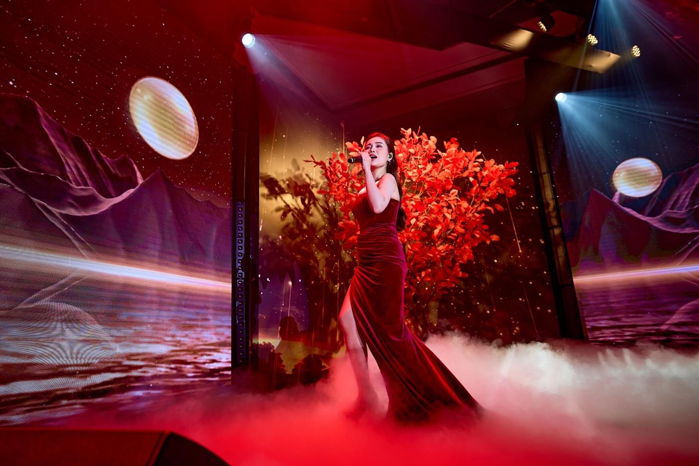 Căn hộ định hướng 6 sao của Sun Group Cầu Giấy “bùng nổ" ngay ngày ra mắt - Ảnh 4