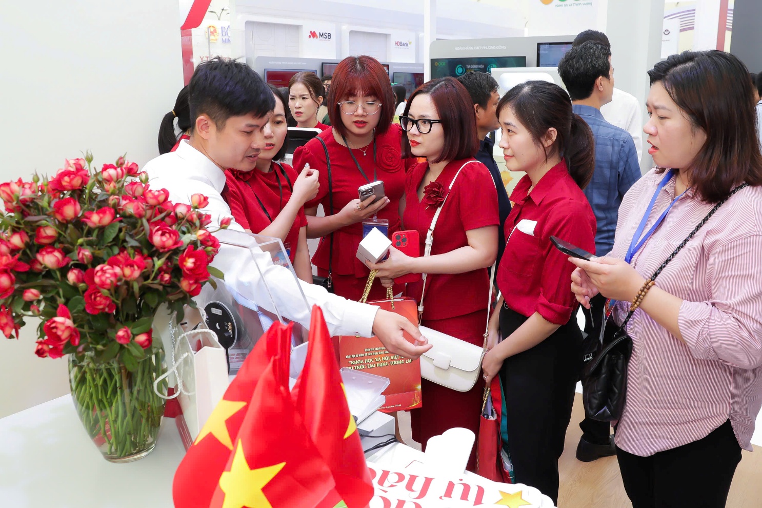 Agribank - những thành tựu trong Hành trình 80 năm Độc lập - Tự do - Hạnh phúc của đất nước - Ảnh 6