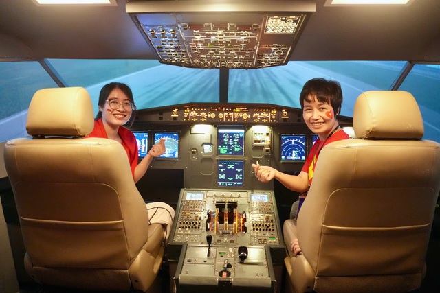 Dấu ấn Vietnam Airlines tại Triển lãm Thành tựu đất nước - Ảnh 7