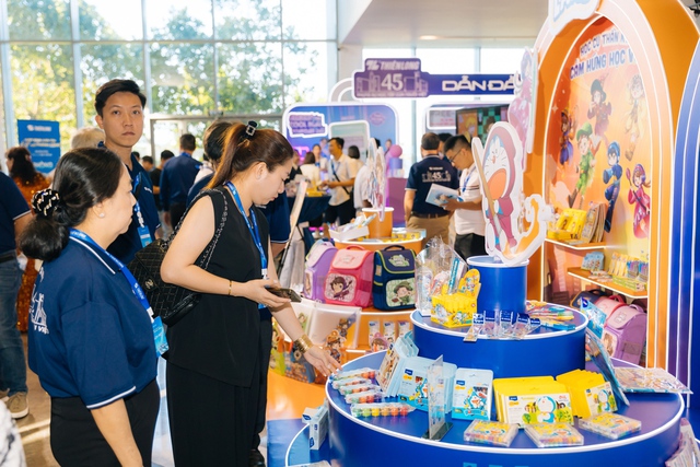 Thiên Long và 1.000 Khách hàng “Vượt sóng vươn tầm - Kết nối thành công” tại Đà Nẵng - Ảnh 10