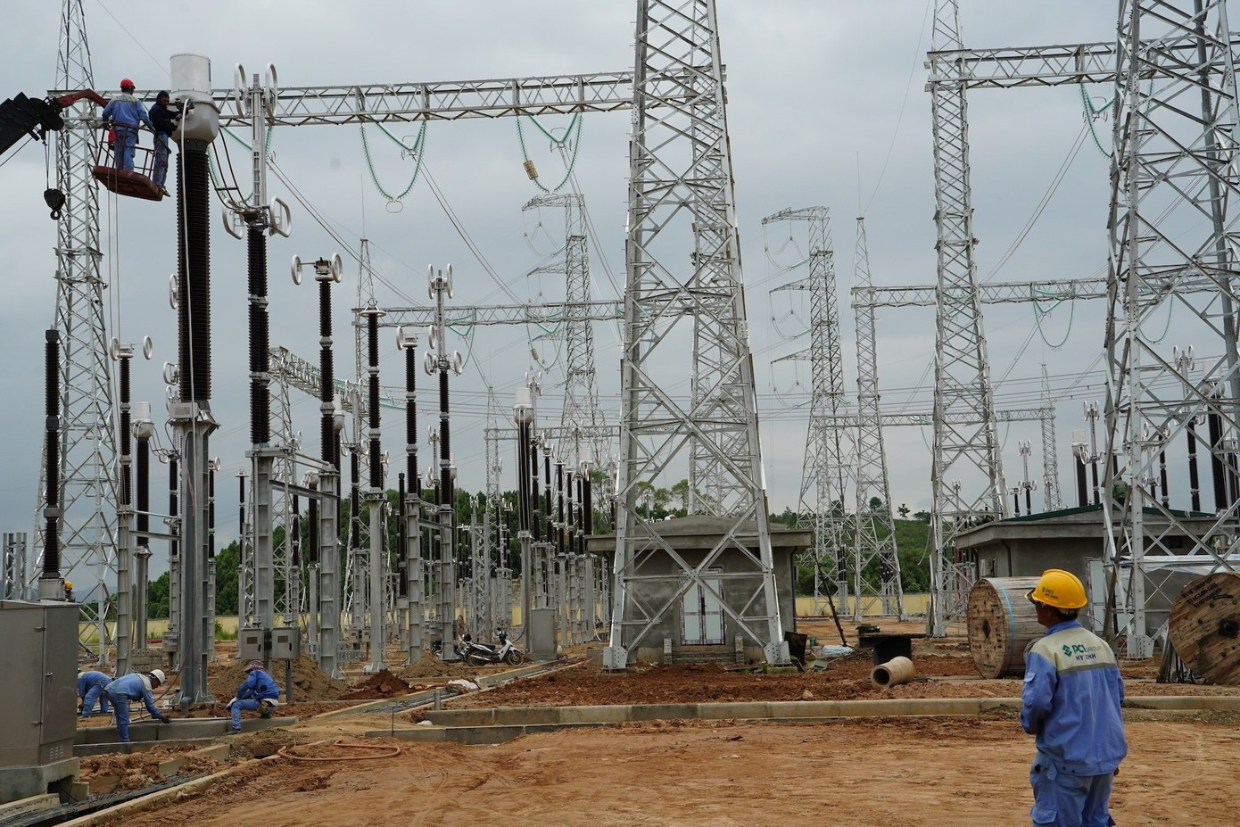 Nguy cơ 'vỡ' tiến độ dự án đường dây 500kV Lào Cai - Vĩnh Yên - Ảnh 1