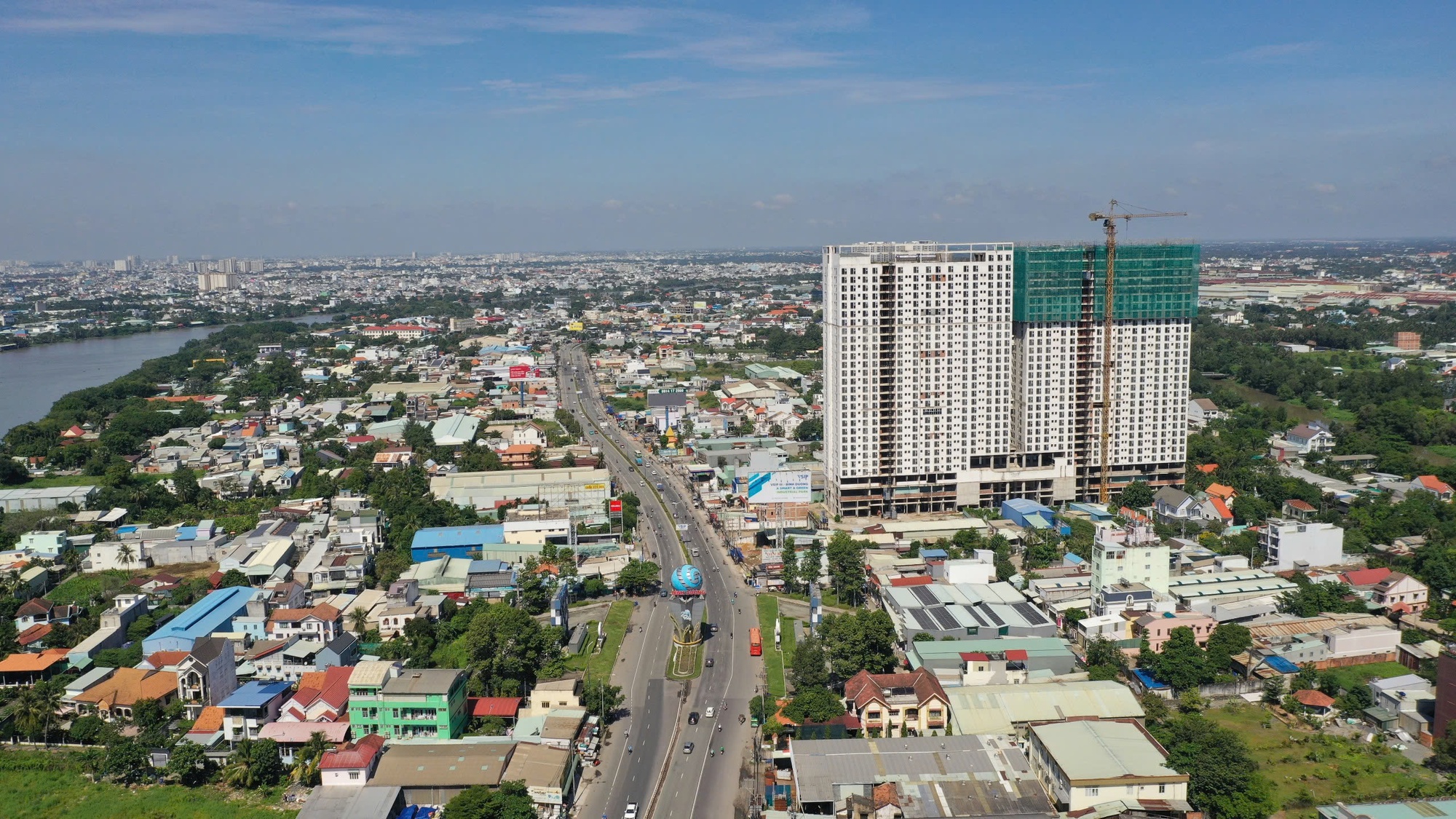 Cận cảnh dự án nâng cấp, mở rộng Quốc lộ 13 sau hơn 3 năm khởi công - Ảnh 8