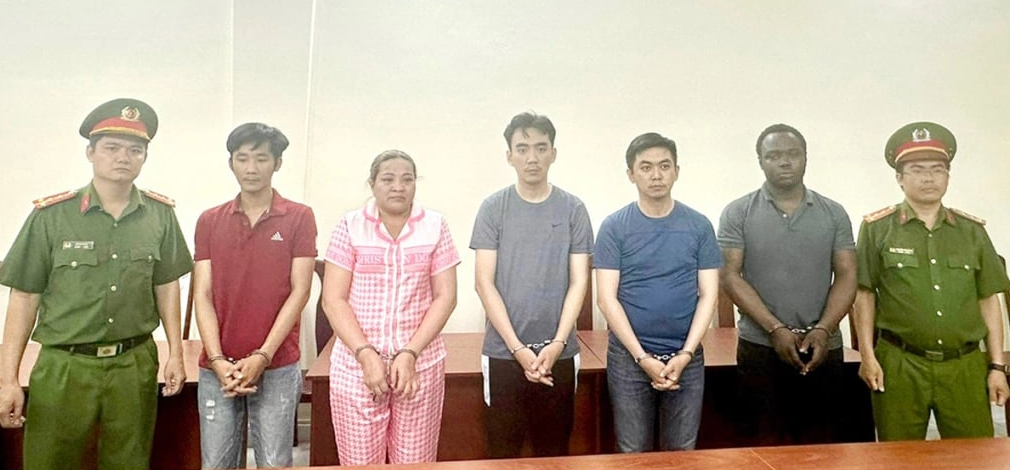 Đề nghị truy tố các đối tượng vụ rửa tiền xuyên quốc gia hơn 4.150 tỷ đồng - Ảnh 1