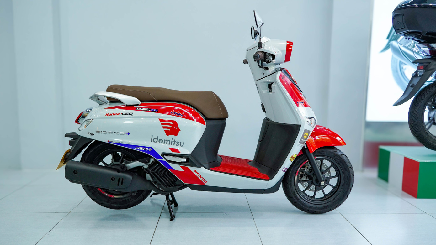 Honda Giorno+ SC35 ThaiGP bản giới hạn đầu tiên về Việt Nam - Ảnh 2