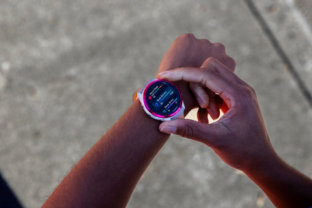 Việt Nam nhiều người giàu Top 6 khu vực, loạt thương hiệu cao cấp Garmin, LAVA International, Vertu... ồ ạt tăng hiện diện - Ảnh 2