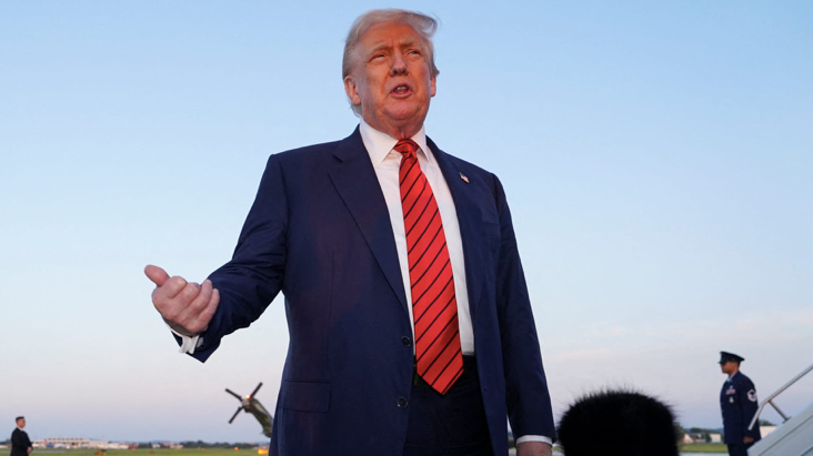 Tổng thống Mỹ Trump tuyên bố sẽ áp thuế 250% với dược phẩm - Ảnh 1