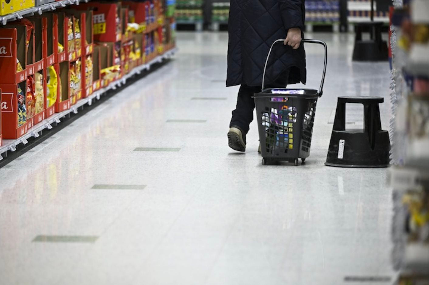 Quốc gia EU 'đứng ngồi không yên' vì cắt đứt với Nga: Hàng loạt ngành kinh tế chủ lực đổ vỡ, doanh nghiệp phá sản liên miên vì không thể xuất khẩu - Ảnh 1