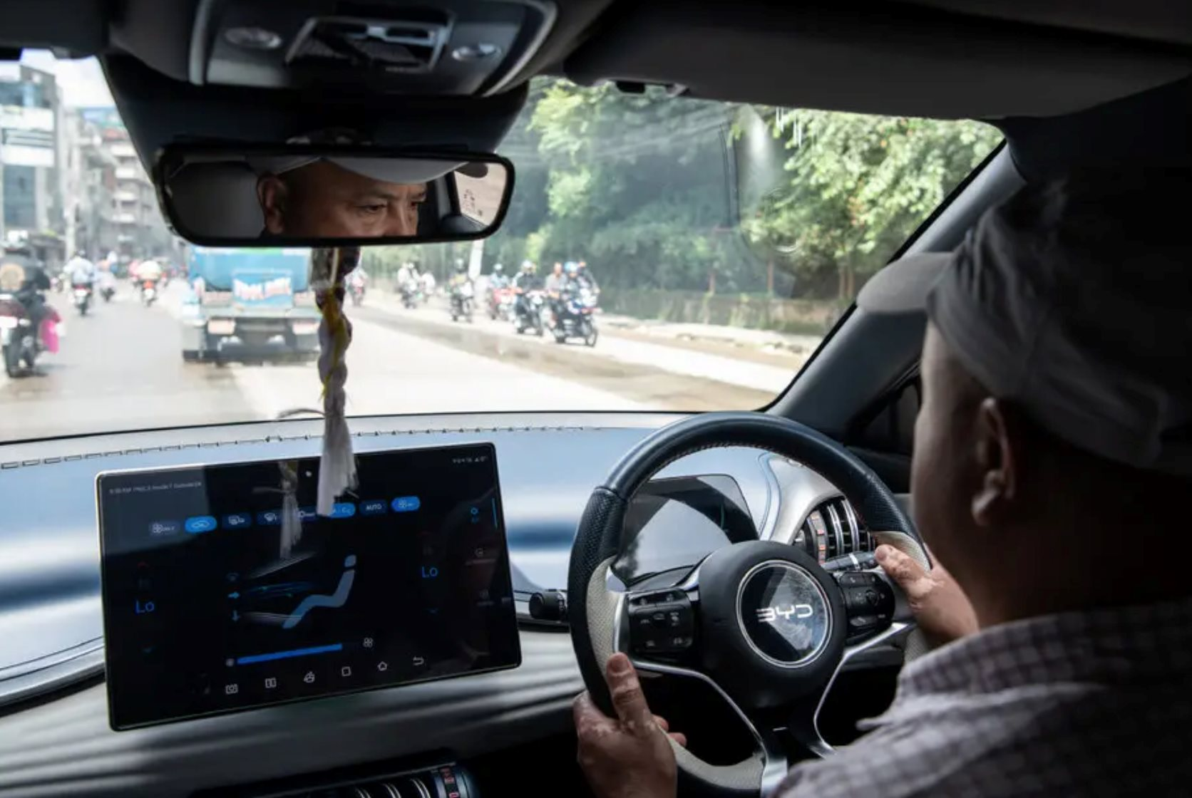 Hạ tầng còn nhiều bất cập nhưng quốc gia này vẫn 'lột xác' ngoạn mục với xe điện - Ảnh 1