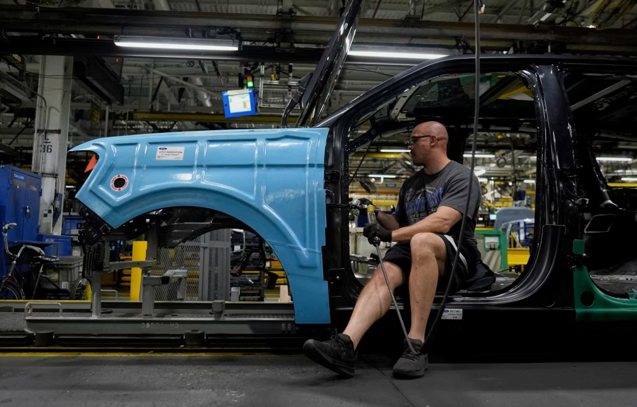 'Nỗi đau' của hãng xe 'made in America': Chi phí làm 1 chiếc ô tô đắt hơn 5.000 USD so với nơi khác - Ảnh 2