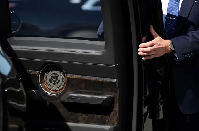 'Quái thú' 1,5 triệu USD biến cuộc gặp thượng đỉnh Trump – Putin ở Alaska thành khoảnh khắc biểu tượng - Ảnh 1