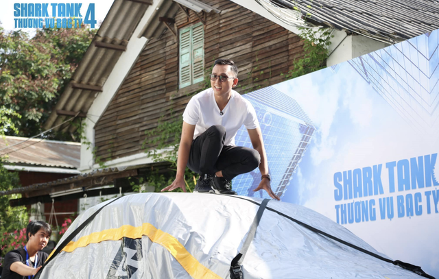 Nhìn lại Startup Việt từng khiến 4 “cá mập” tranh giành: Bán bạt chống ngập biến ô tô thành xuồng, nâng được cả xe bán tải 1.800 kg - Ảnh 2
